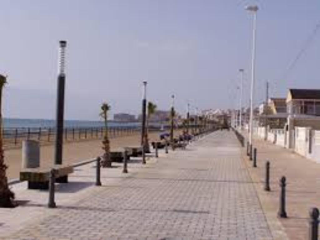 He Cabo Cervera Torrevieja Buitenkant foto