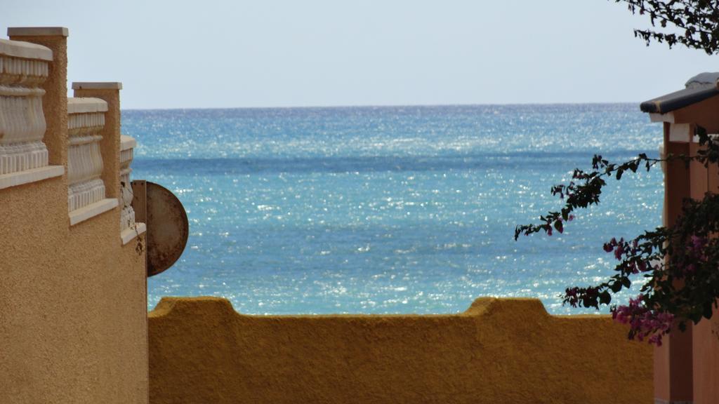 He Cabo Cervera Torrevieja Buitenkant foto